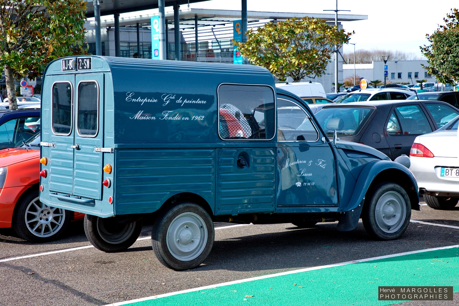 Citroen 2CV Fourgonette.jpg